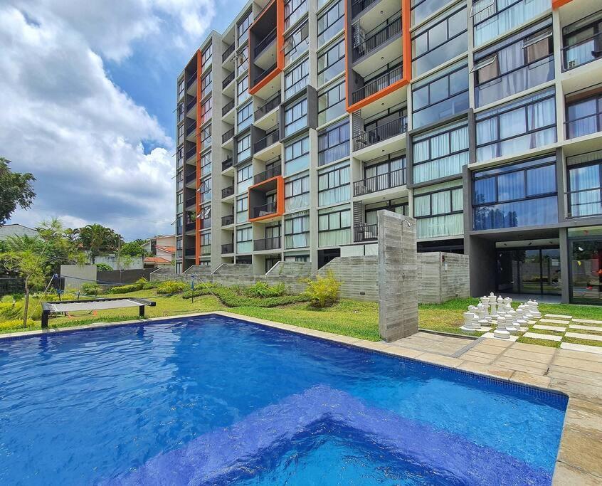 Avitat Joy City &Volcano View 2Brm Pool &Gym ซานซัลวาดอร์ ภายนอก รูปภาพ